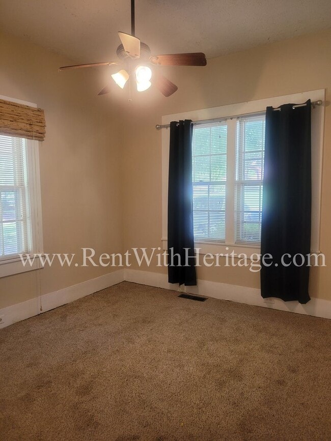 Building Photo - ENJOY THE PRESTIGE OF THIS CHARMING HOME I...