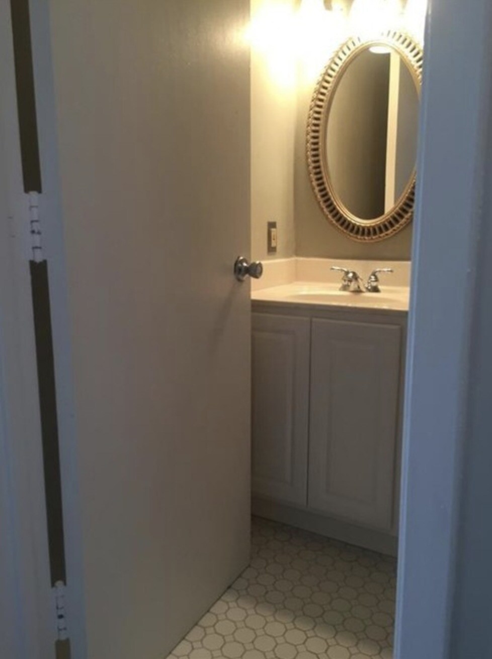 Building Photo - 620 Peachtree St NE