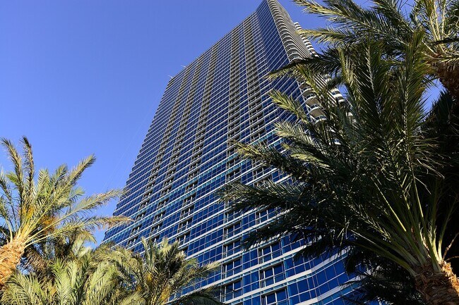 Building Photo - The Martin 1807-Strip/city Views form this Stunning Fully Furnished 2Bd/2Ba Residence