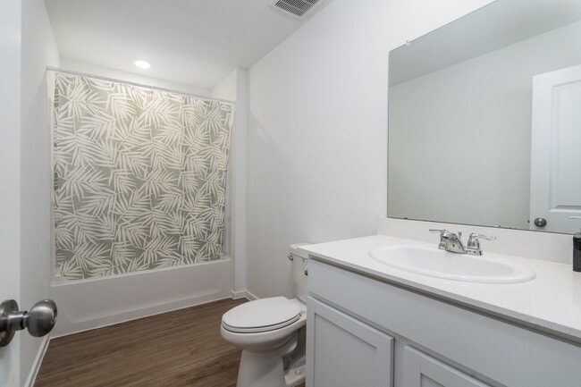 Building Photo - 18582 Cepagatti Dr