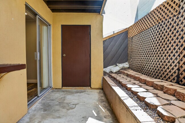 Building Photo - 7988 Mission Center Ct