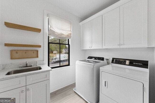 Building Photo - 98 Middle St