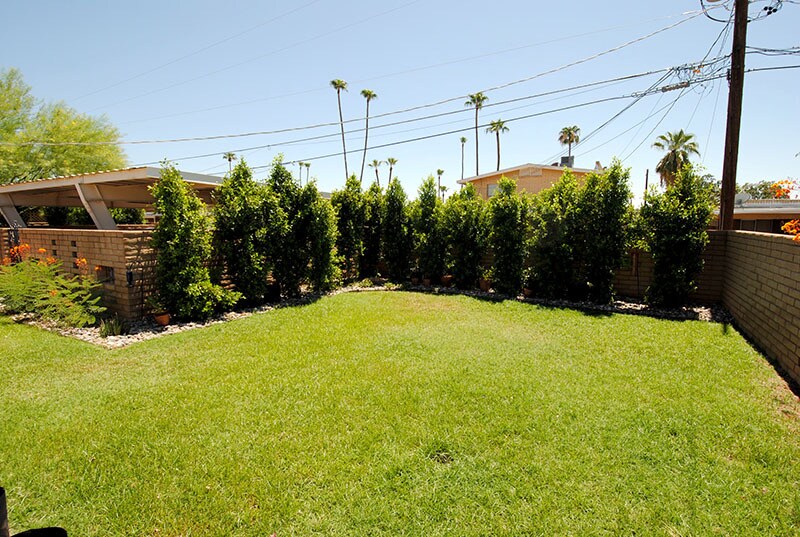 Building Photo - 3703 E Montecito Ave