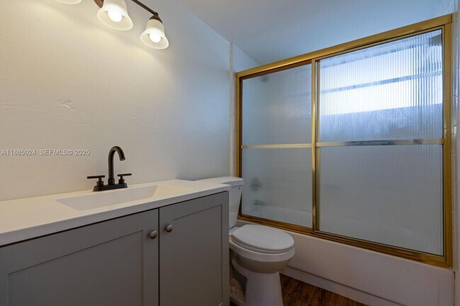 Building Photo - 14180 SW 84th St