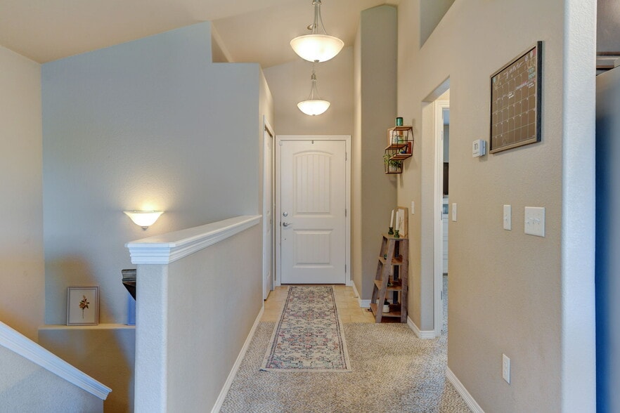 Building Photo - 1295 Wild Basin Rd