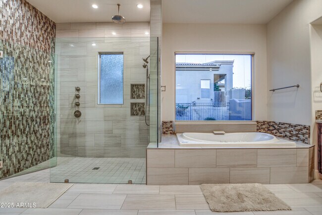 Building Photo - 9671 E Monument Dr