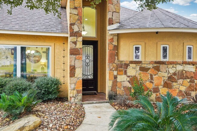Primary Photo - 2622 Fairwood Dr