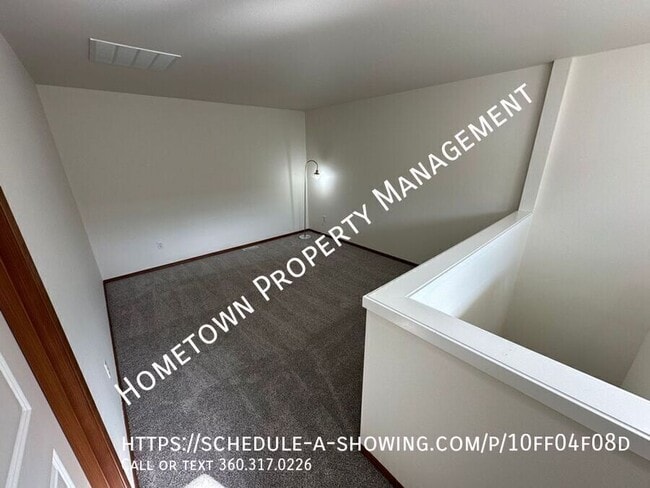 Building Photo - 520 Yauger Way NW