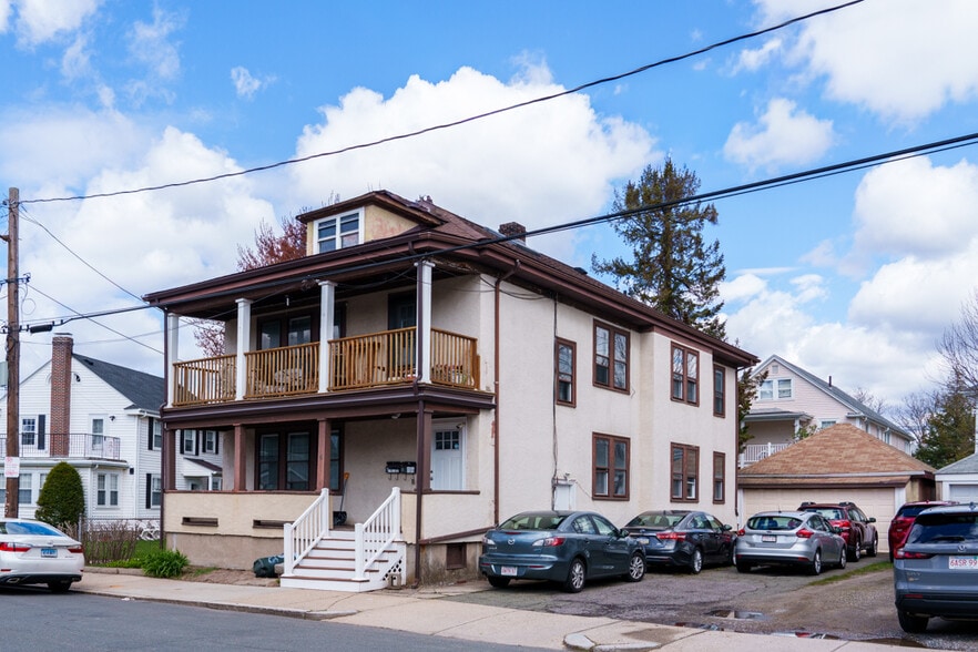Building Photo - 8 Niles St