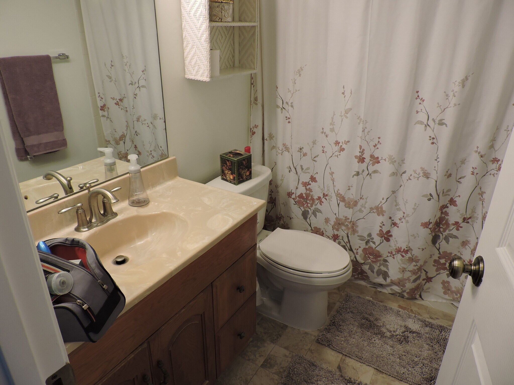 Building Photo - 3402 Gardens East Dr