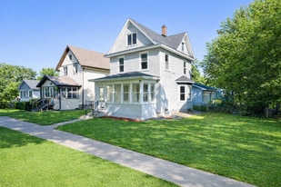 Building Photo - 1689 Marshall Ave