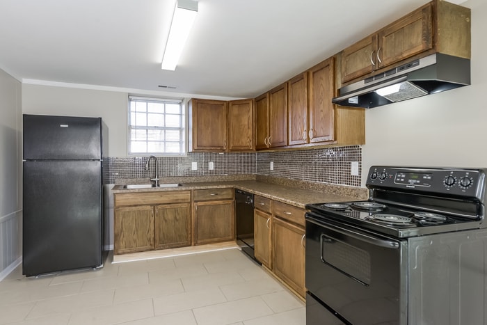 Building Photo - 8413 E 93rd St