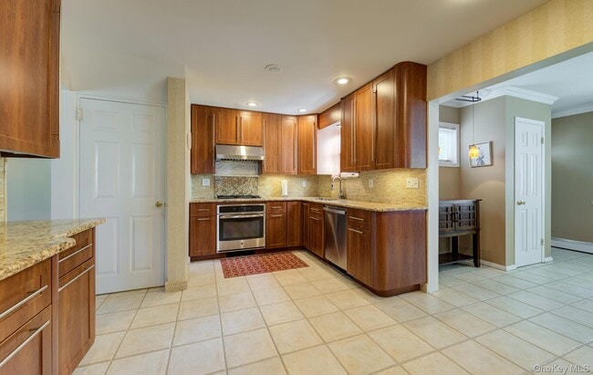 Building Photo - 74 Mulberry Ave