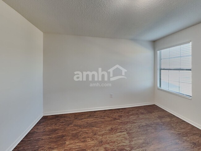 Building Photo - 1114 Brenton Leaf Dr