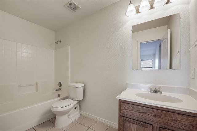 Building Photo - 1625 Nighthawk Dr