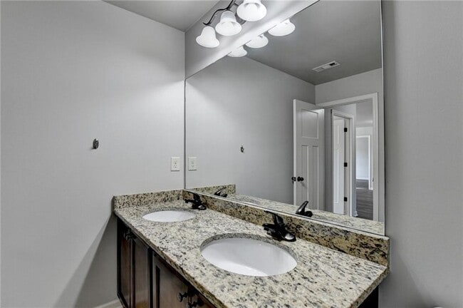 Building Photo - 1264 Brynhill Ct