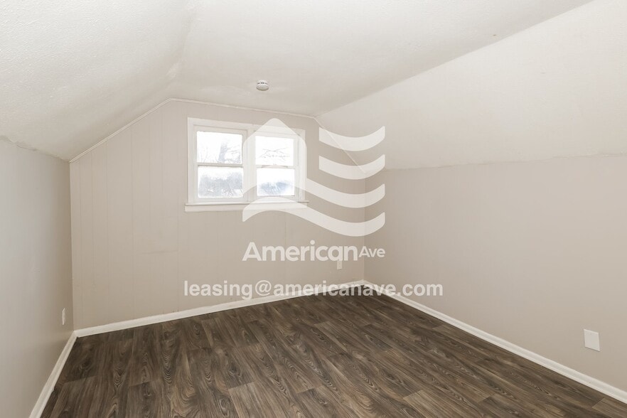 Building Photo - 13211 Forge Cir