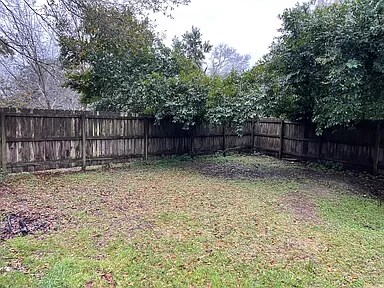 Building Photo - 313 Texas Ave