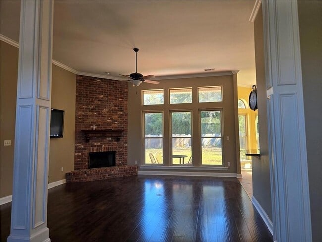 Building Photo - 361 Autumn Lakes Rd