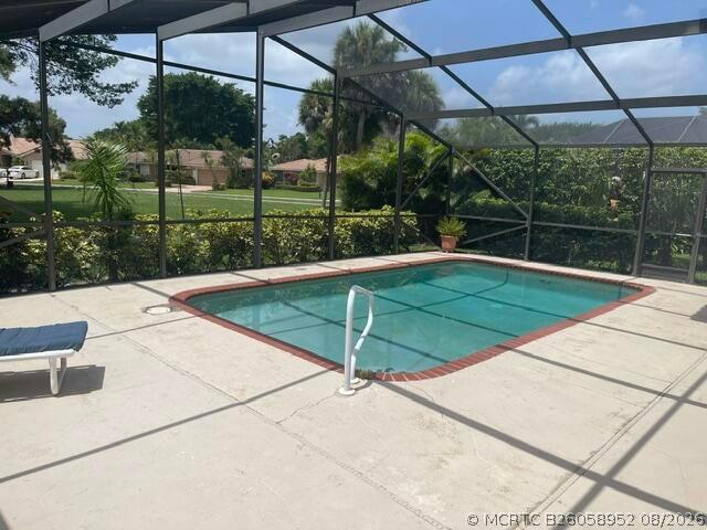Building Photo - 10215 Camelback Ln