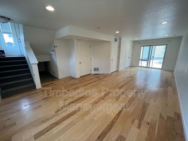 Building Photo - 6647 Thicket Pass Ln