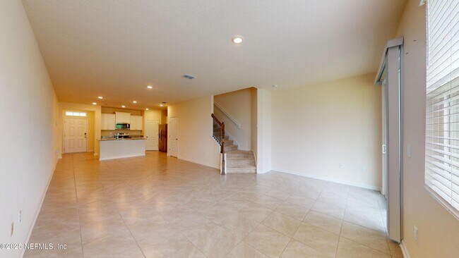 Building Photo - 102 Pomona Wy
