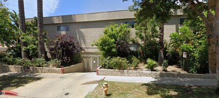 Building Photo - 1.0 bedroom in West Hollywood California 9...