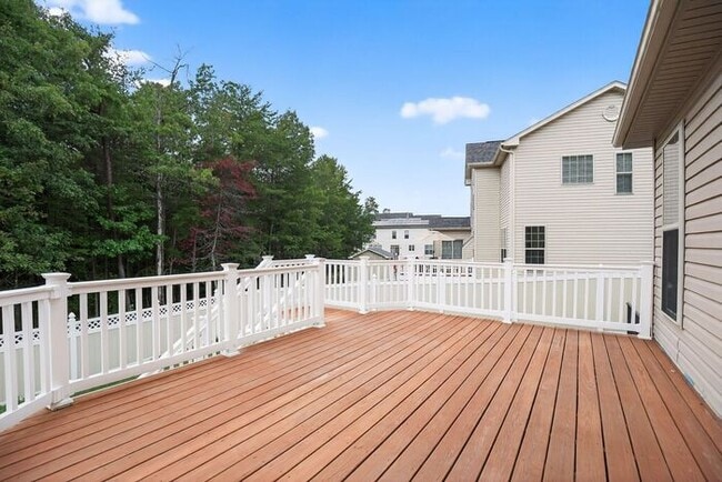 Building Photo - 2640 Homecoming Ln