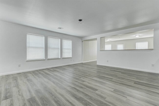 Building Photo - 7027 Parkford Meadow Dr