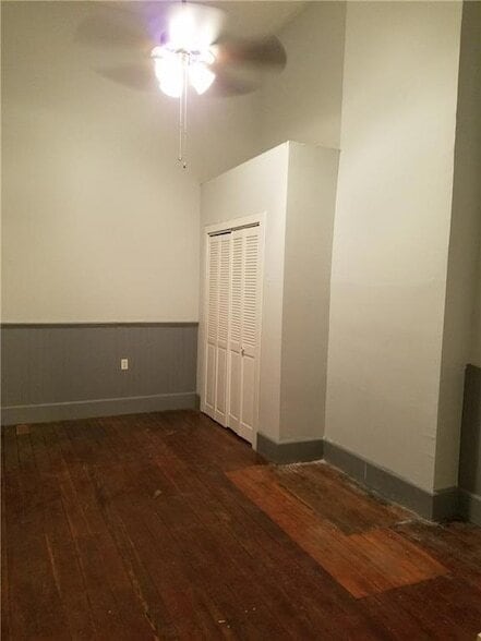 Building Photo - 921 N Miro St