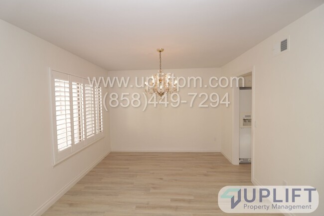 Building Photo - 2 BED 2 BATH CONDO WITH BONUS ROOM IN THE ...