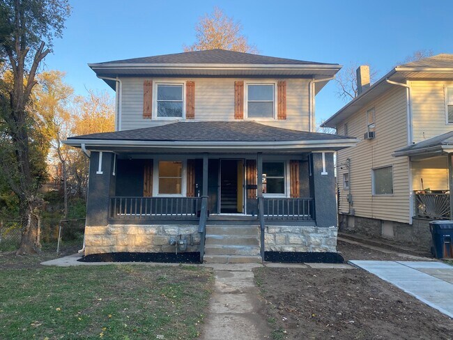 Building Photo - 4041 Euclid Ave