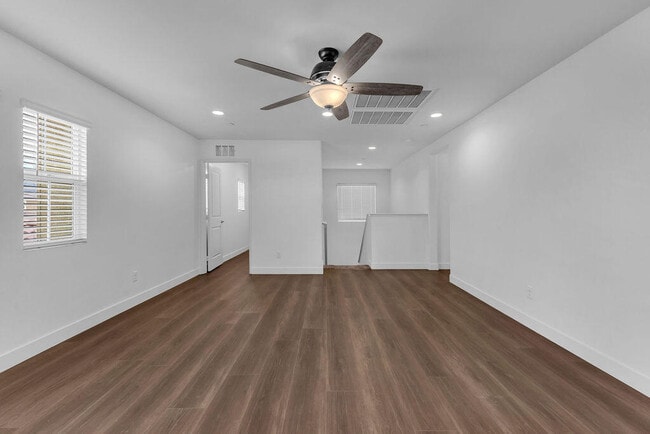 Building Photo - 83325 White Stallion Rd