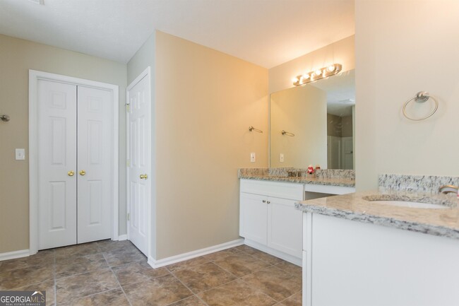Building Photo - 133 Carolinas Way