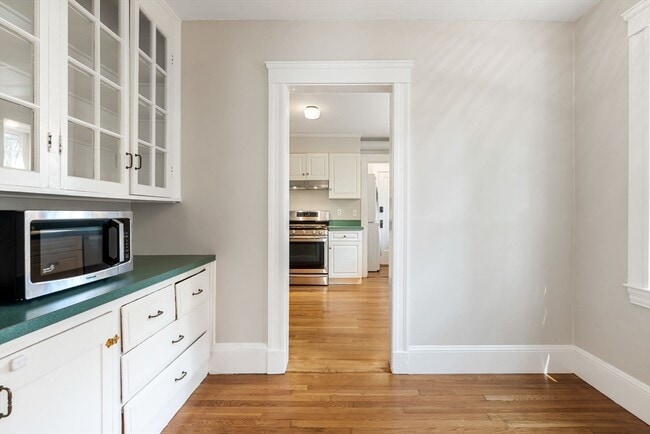 Building Photo - 29 Addington Rd