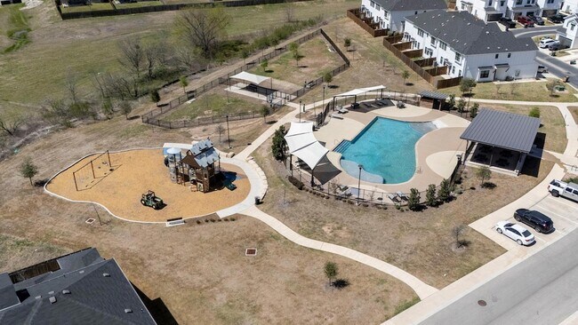 Building Photo - 496 Fieldwood Dr