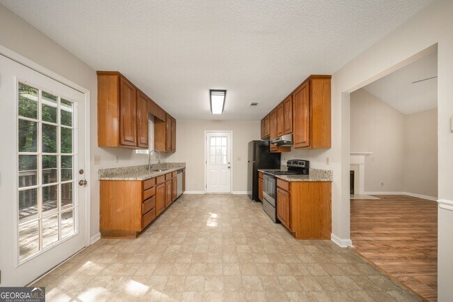 Building Photo - 536 Loblolly Ln