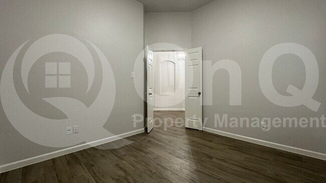 Building Photo - 1509 Lacewing Dr