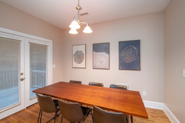 Building Photo - 106 Walnut St