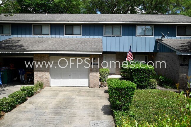 Building Photo - WaterFront, Furnished Unit in Niceville