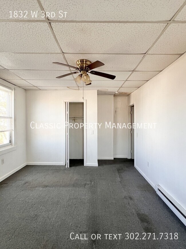 Building Photo - 1832 W 3rd St