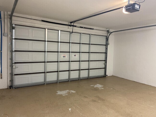 Building Photo - 359 Bella Sol Way