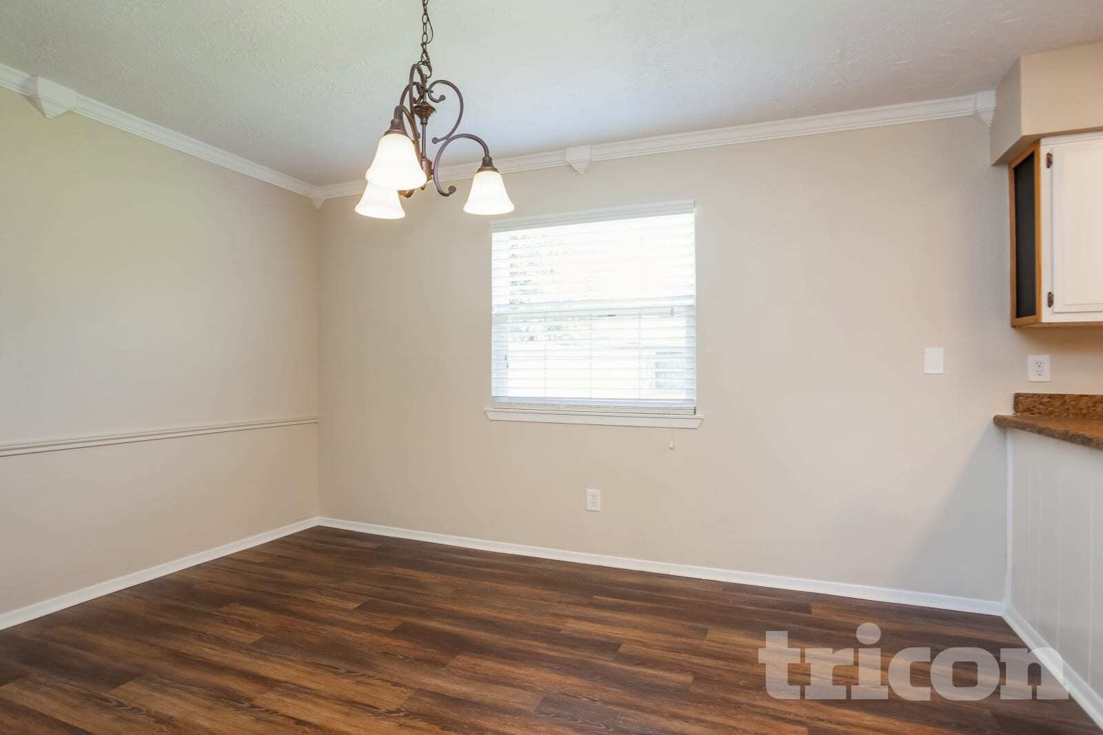 Building Photo - 6128 Silver Leaf Dr