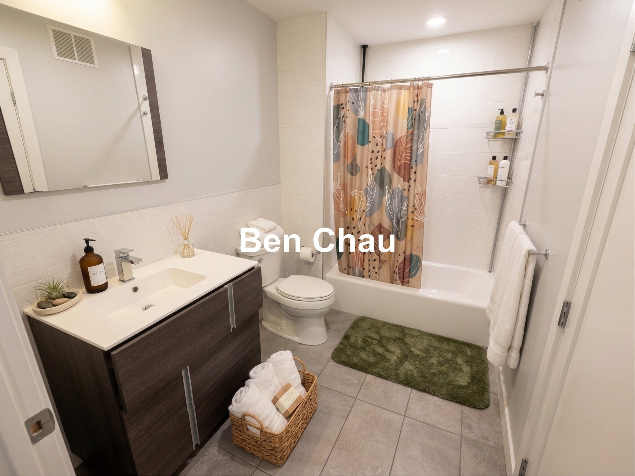 Building Photo - 44 Medford St