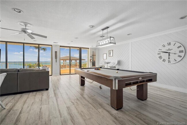 Building Photo - 10680 S Ocean Dr