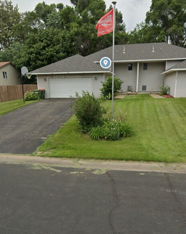Primary Photo - 4115 119th Ave NW