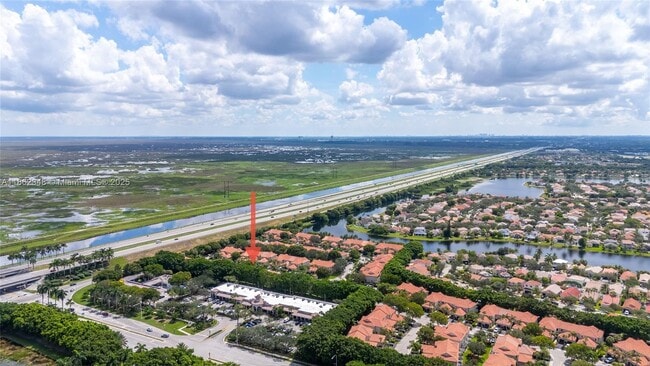 Building Photo - 1081 Sorrento Dr