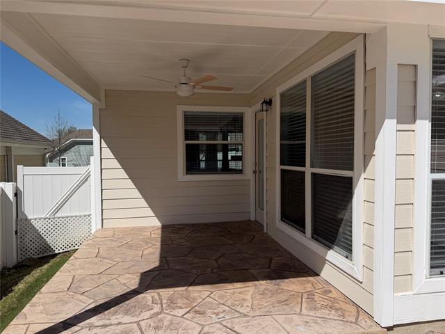 Building Photo - 523 Hilltop Dr