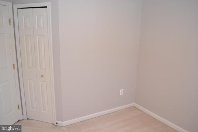 Building Photo - 1725 Emory St