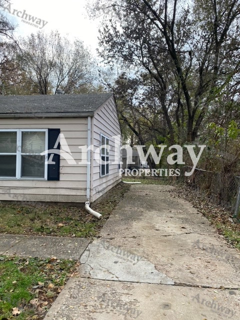 Building Photo - 6019 Oakland Ave